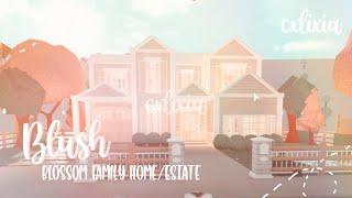 ROBLOX | Bloxburg: Blush Aesthetic Cherry Blossom Family Estate | Speedbuild & Tour | cxlixia