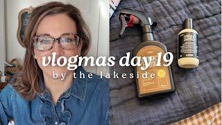 Vlogmas Day 19 | Making Lists, Checking Twice | Lush Sticky Dates