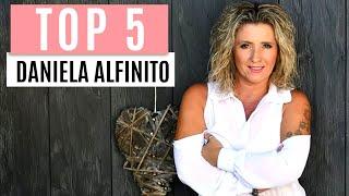 TOP 5 HITS von Daniela Alfinito 