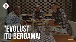 Natalius Pigai dan Abu Janda Bertemu