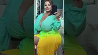 Bella Bodhi | Top Curvy Plus Size Model In The World | Elegantly Dressed