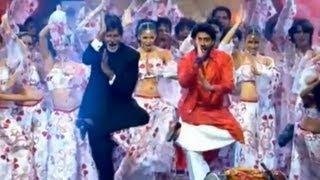 Amitabh Bachchan and Abhishek Bachchan's best performance together | IIFA 2007 | Yorkshire