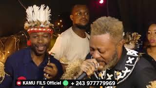 KAMU FILS dans Live MUANA WA NSHIYA ( live recording )