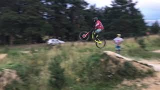 suo bikepark air commencal supreme dh