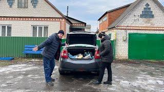 Все буде Україна! Жити чи виживати, заробіток з трьох корів, молока, як завжди, не вистачає...