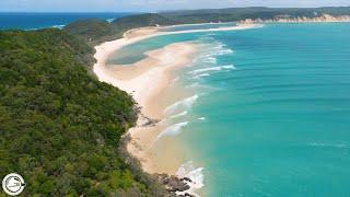 Drone Scenery Rainbow Beach (Double Island Point)