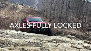 Jeep Wrangler Rubicon Ecodiesel - Light Off-roading + Axel Lock Test