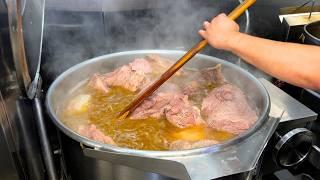 How Miami's MOST FAMOUS Vietnamese Pho Noodle Soup is Made!