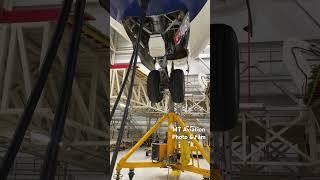 #airplane #aircraft #landinggear #landing #gear #airbus #aviation #planespotting #plane #jet
