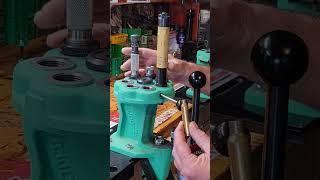 De-Capping 300 PRC on my Redding T7 Turret, with my FW Arms Auto Centering De-Capper