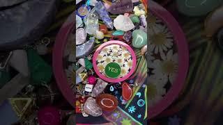 You know who to send this to... #witchtok #divination #askawitch #witchesoftiktok #yesorno #babywit