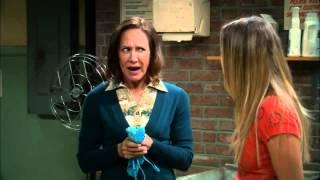 The Big Bang Theory - Sheldon's Mother visits