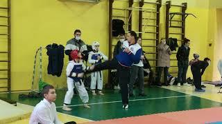 #taekwondo #eridan #kyorugi #champion Разогрев спортсмена перед финальным поединком