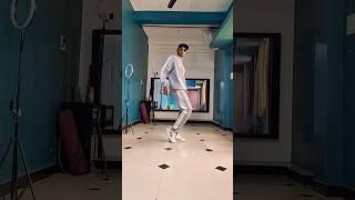 Hip Hop footwork Tutorial #snoopdogg #drdre #hiphopdancetutorial #cwalk