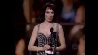 Beth Leavel wins 2006 Tony Award for Best Featured Actress in a Musical