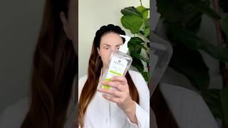 What’s the MOST unhinged beauty hack you swear by??! 🩷 #aloevera #beautyhack #primer