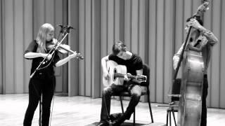 Trio Dinicu Hungarian Songs - Luanne Homzy, violin - Tommy Davy, guitar