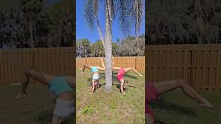 just out here palm-standing around ‍️ @Itss_sscarlett