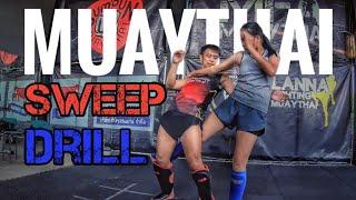 MUAYTHAI sweep drill