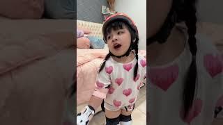 SAMA CHLOE AJA YA MAIN SPATU RODA