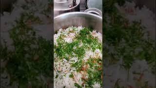 SƏBZİ PLOV/ Sabzi plov/ Səbzili aş  Ət, göyərti, soğan, düyü, duz