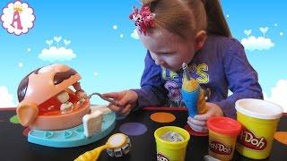 Алиса играет в Play Doh стоматолога Мистер Зубастик Play Doh Doctor Drill n Fill Dentist Set