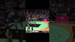 ZACCHARIE USES HIS BUNNIES FOR THE DUNK #nba #zaccharierisacher