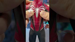 [ASMR] Crunchy check on Hot Toys Spider-Man Red and Black Suit #asmr #satisfying #crunchy