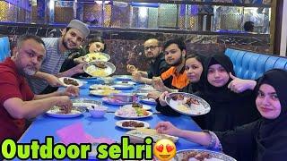 Aj sehri karne bahar gai porri family ke sath