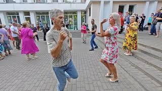 17.08.24г..."Я Пьянею от Любви"... В. Могилатов... в Гомельском парке...