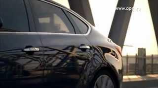 Новый Opel Astra Sedan New 2012