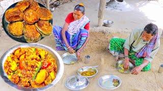 BRINJAL VAJI and CAULIFLOWER CURRY recipe cooking & eating by santali tribe old couple