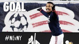 GOAL: Charlie Davies bangs in his second of the match | New England vs. New York