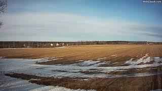 В поле тает снег, ускоренная съёмка (timelapse)