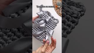 Сумка из атласной ленты  круто смотрится в любом размере  #88klubkov #tutorialcrochet