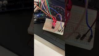 Array using avr gcc