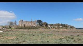 VIrtual Visit to Laugharne Castle & Guide -  360 HD Video