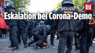 Eskalation bei Corona-Demo in Berlin: Spezialeinheiten gehen gegen Neonazis und Reichsbürger vor