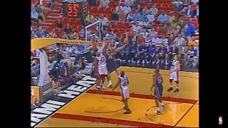 Vince Carter Posterizes Alonzo Mourning