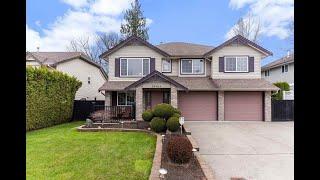 35161 Christina Pl, Abbotsford- Well Kept Family Home w/ Great Floor Plan!