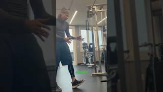 FITNESS FREAK—the true definition! Cable Squats with  #YAMAZAfit #fitnessFun #schnitzel #schmuck