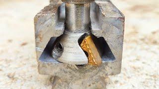 Not many people know how to make V grooves only with a lathe. make a dovetail cutter