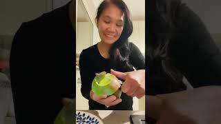 How to peel a mango easily #rhodasalvacion #foodvlog