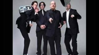 Cold Beverage - G. Love and Special Sauce
