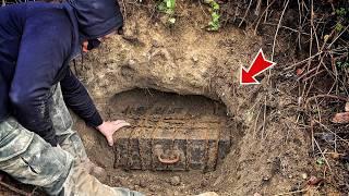 We Found A Real Treasure Chest️ [ Treasure Hunt With a Metal Detector ]