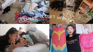 Cleaning out my closet for 2023! |Vlog|