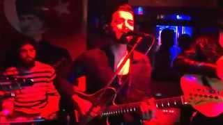 Onur Koç-Esmer Yarim | Eylül Cafe/Bar