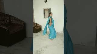 sarkae lo khatiya Jada Lage#trending #viral #latest Radha Kumari new dance video