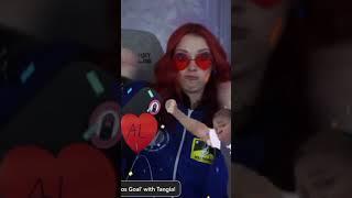 Streamer dances | #gingrbredbeauty on #Twitch