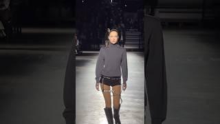 She’s improving #model #coperni #lilamoss #katemoss #shorts #fashion